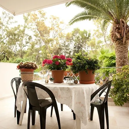 Veggie Garden Oda ve Kahvaltı Atina